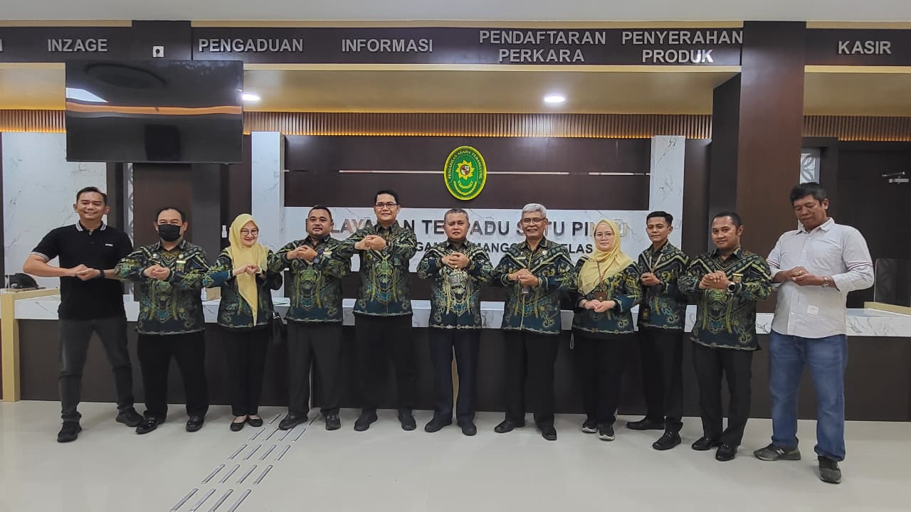 WhatsApp Image 2025-11-06 at 17.33.20.jpeg