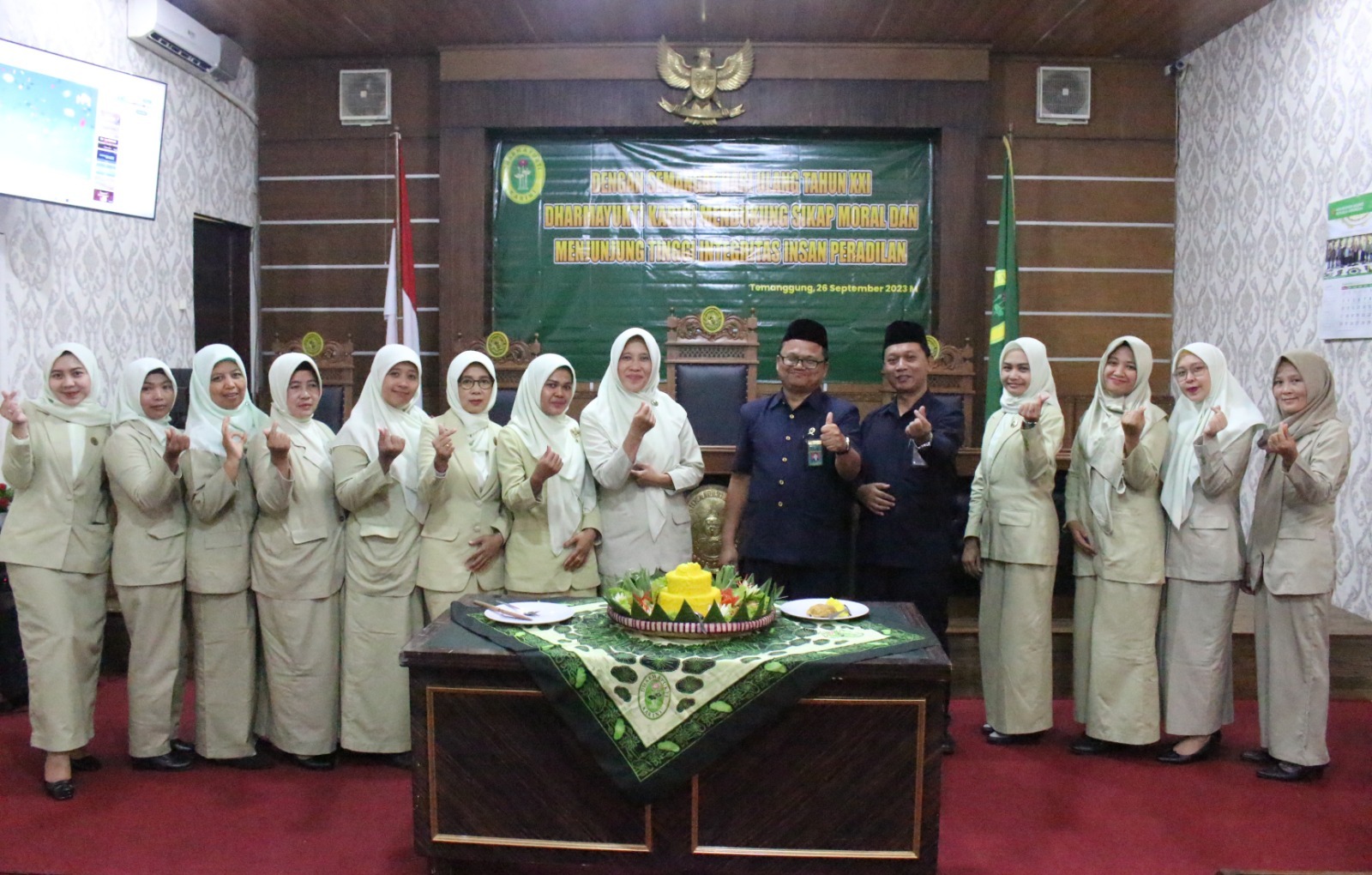 hut dyk xxi 3