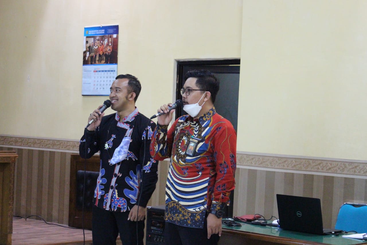 public4