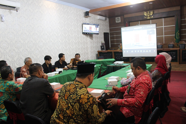 rapat ded 3