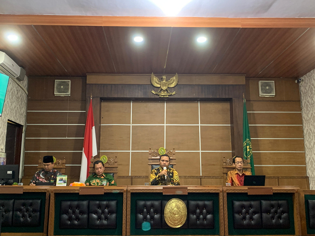 rapat juli 1