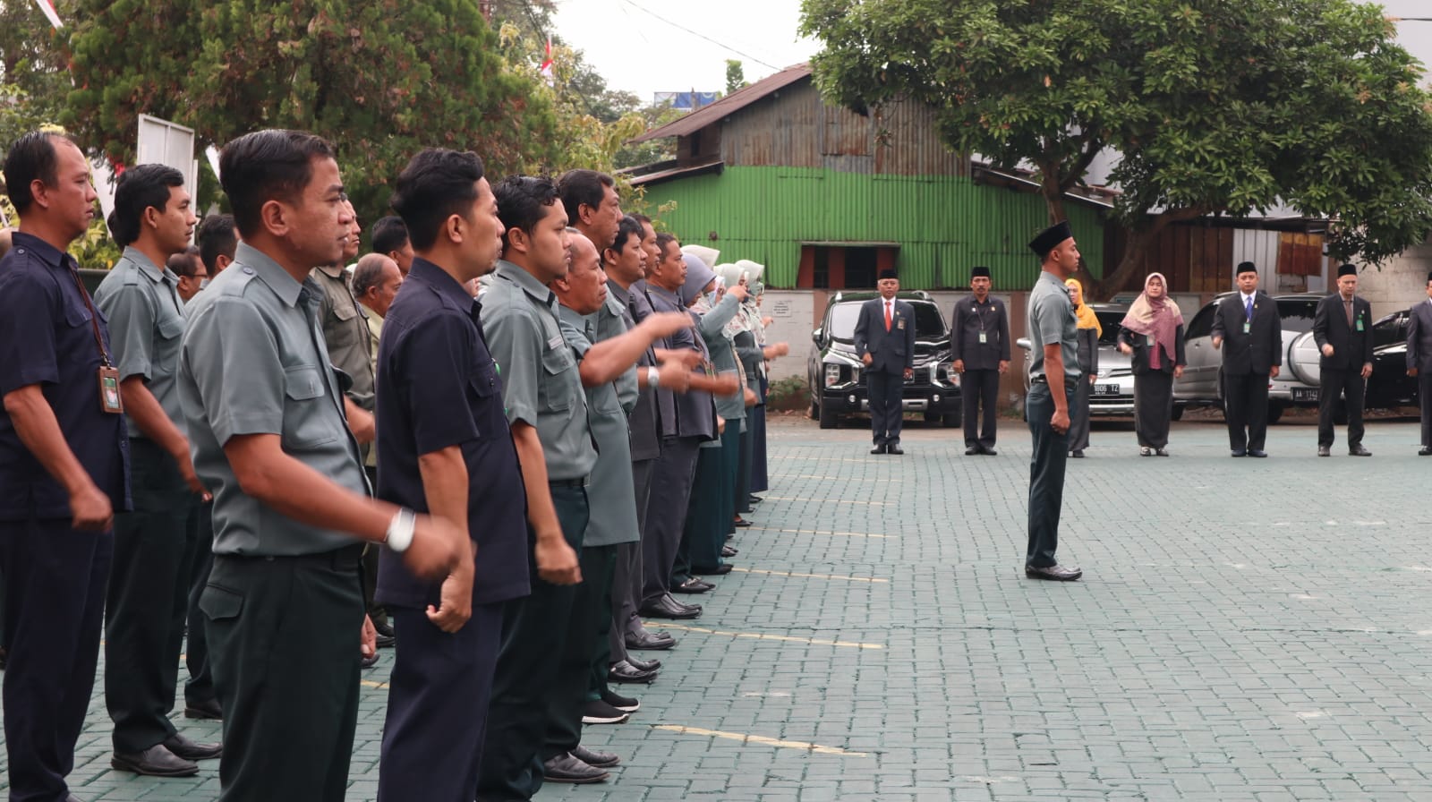 upacara hut MA 4